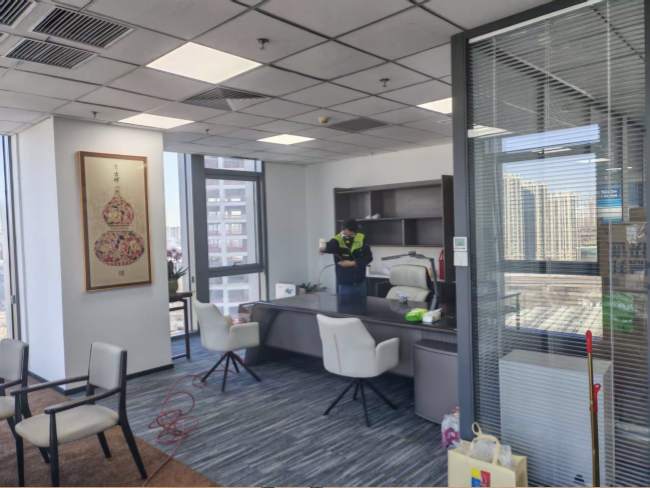 ҽ�ƹ�˾װ�޳���ȩ��ζ